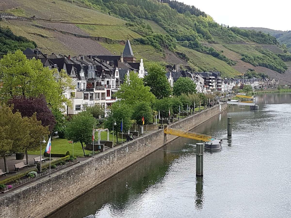 Haus Anna Villa Zell an der Mosel Bagian luar foto