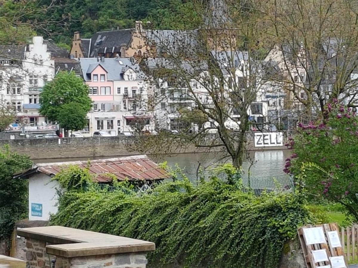 Haus Anna Villa Zell an der Mosel Bagian luar foto